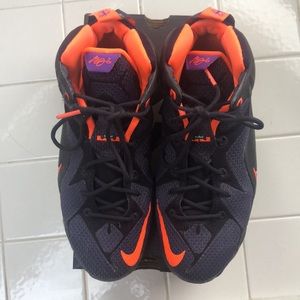 Lebron 12 Color “Instinct” Boys Size 7Y.